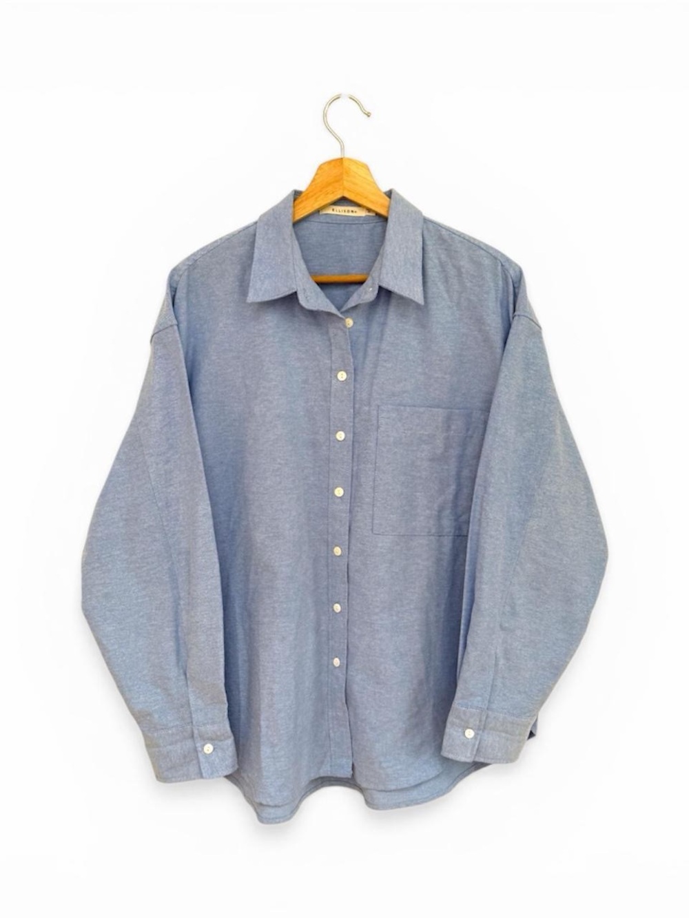 Women’s Classic Button Down Oxford Shirt